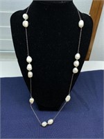 Sterling silver necklace with pearls