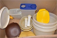 Box Lot of Tupperware and Other Plastic Items -