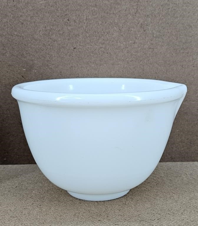 Sunbeam Small Milk Glass Mining Bowl