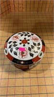 Japan Covered ceramic dish