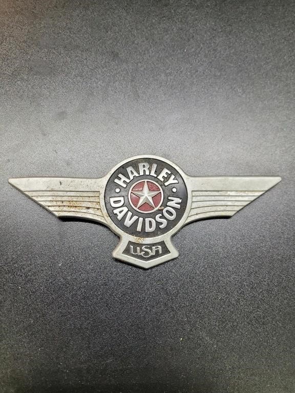 Harley-Davidson emblem 8 in