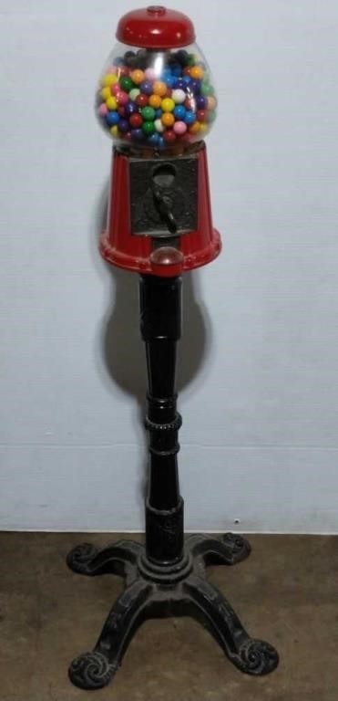 (DK) Vintage Red Gum Ball Machine. (Too big, need