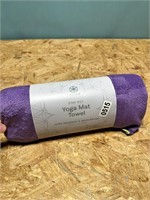 New Gaiam Yoga Mat Towel