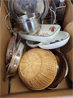 Lot- trays, pyrex, metal bowls