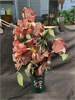Hanger Floral Vase W/ Imitation Flowers Need