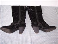GREAT Condition Women's Black, Suede? Boots 9M