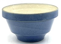 Vitnage Blue & White Stoneware Rimmed Mixing Bowl