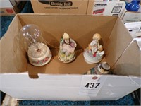 Box with glass figurines