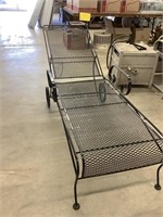 Metal chaise lounger with cushion, shipping, not