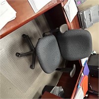 RAYNOR MID BACK TASK CHAIR