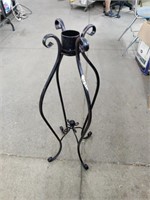 Iron Plant Stand ?     31" Tall