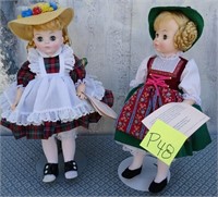 11 - LOT OF 2 COLLECTIBLE DOLLS (P48)