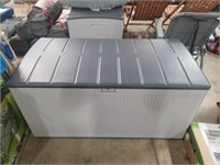 Suncast - 150 Gallon Storage Deck Box