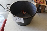 2 ORNAMENTAL METAL BUCKETS 13X8"