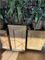 Mobile Plant Stand w/ Faux Plant - ~17 x 17 x 34
