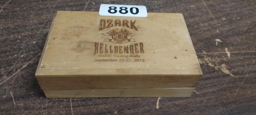 OZARK BOX WITH KNIFE SHARPENER