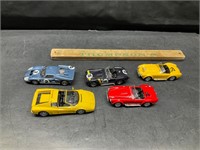 5 die cast cars