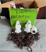 11 - LOT OF HALLOWEEN LIGHTS (W122)