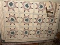 Queen size star quilted bedspread