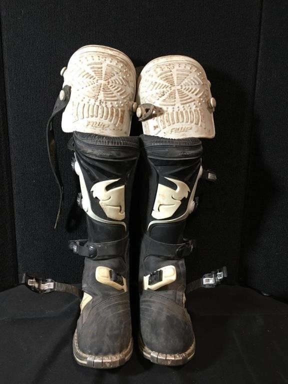 Thor Motocross Boots & Knee Pads