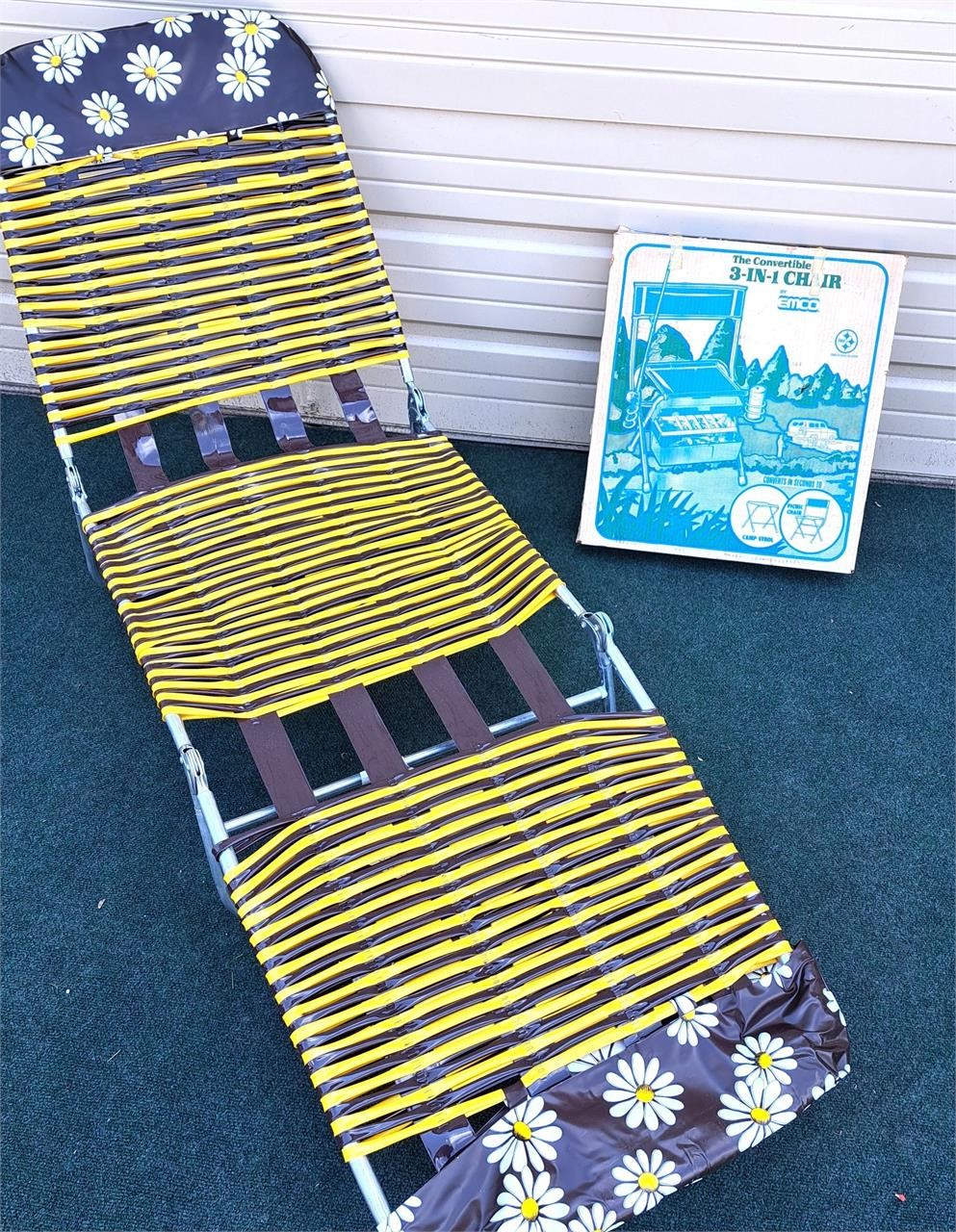 NEW VINTAGE FOLDING CHAISE & 3 IN 1 CHAIR IN BOX