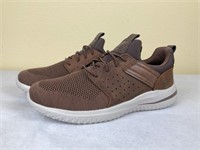 Men's Sketcher Brand Shoes Size 10 New