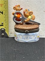 Cinderella porcelain hinged box with the mice