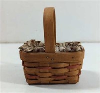 1990 Longaberger Sweetheart Basket with Liner