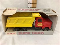 Ertl 1/32 Bard Concrete Dump Truck, NIB