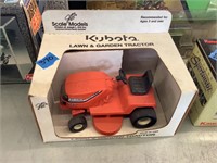 Ertl Kubota Lawn Tractor in box