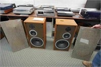 pair of Celestion speakers Ditton 442