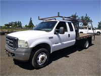 2007 Ford F350 XL SD 4x4 10' S/A Flat Bed Truck