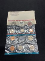 1968 Mint Set w/ silver half