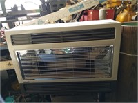 Rinnai LP Gas Heater, Qty Doors, Light Bulbs etc