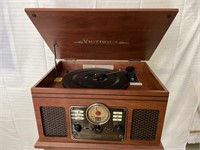 Victrola FM, CD, Cassette, Record Player, BT- runs