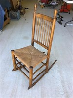 Antique Nursing Rocker Rocking Chair with Rush