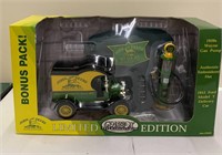 2002 John Deere Limited Edition Toy Replica