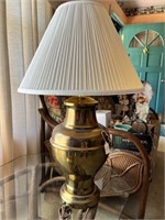 LR-Large Brass-Tone Ginger Jar Lamp