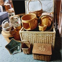 Longaberger Baskets, Wicker Trunk
