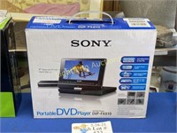 SONY 8" PORTABLE DVD PLAYER