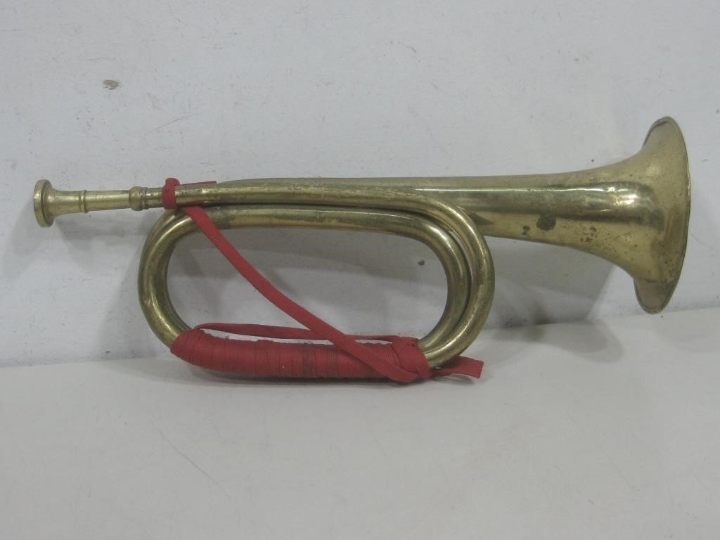 13.5" Vtg Military Bugle Horn