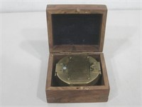 Vtg Brass Nautical Compass Mirror Cracked