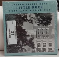US Little Rock Coin & Medal Set