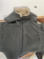 Fleece vest; XL