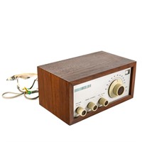 Vintage KLH Model Eighteen FM Table Radio