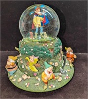 Disney Snow White Happily Ever After Snowglobe