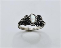 Sterling Silver Mother of Pearl Childs Ring