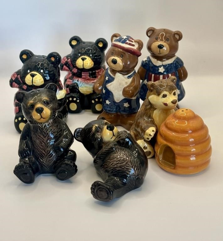 Bear Collectible Salt and Pepper shakers