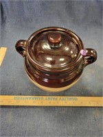 2 Tone Stoneware Bean Pot