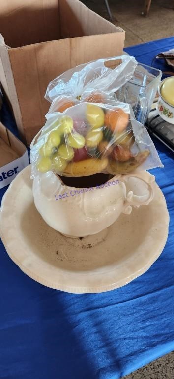 Ceramic Wash Basin & Plastic Fruit